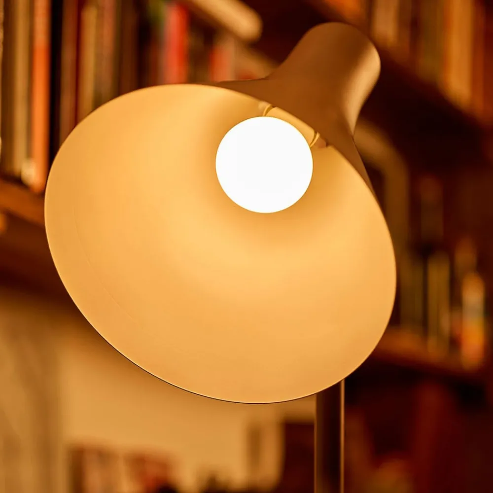 Philips Led Pærer > LED dråbepære E14 2,2W varmhvid 250 lumen