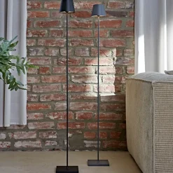 Sigor Terrassebelysning > LED-gulvlampe Nuindie IP54 120 cm rund USB-C sort
