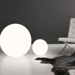 Linea Light Sokkellamper > LED-gulvlampe Oh!, Ø 55 cm, E27, polykarbonat, hvid