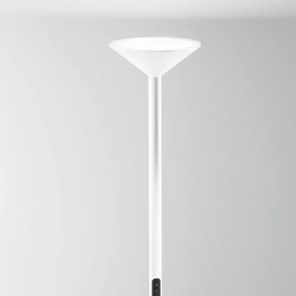 Fabas Luce Gulvlamper > LED-gulvlampe Tratto, hvid, metal, CCT, dæmpbar