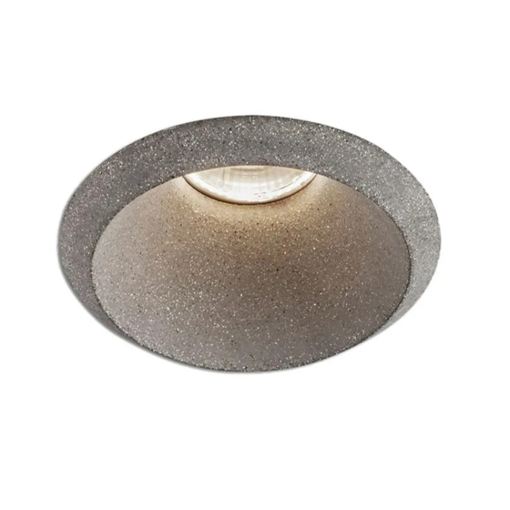 LEDS-C4 Loftlamper > Play Raw Downlight Cement 927 17,7W 15°