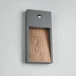 Trio Lighting Væglampe Med Sensor > LED-sensor-udendørs LED-væglampe SALMON, trælook, højde 33 cm IP44