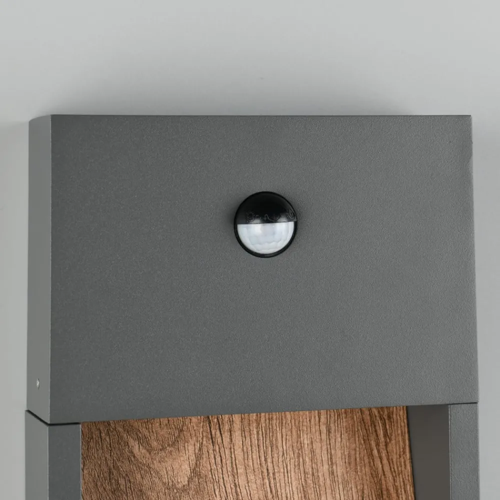 Trio Lighting Væglampe Med Sensor > LED-sensor-udendørs LED-væglampe SALMON, trælook, højde 33 cm IP44