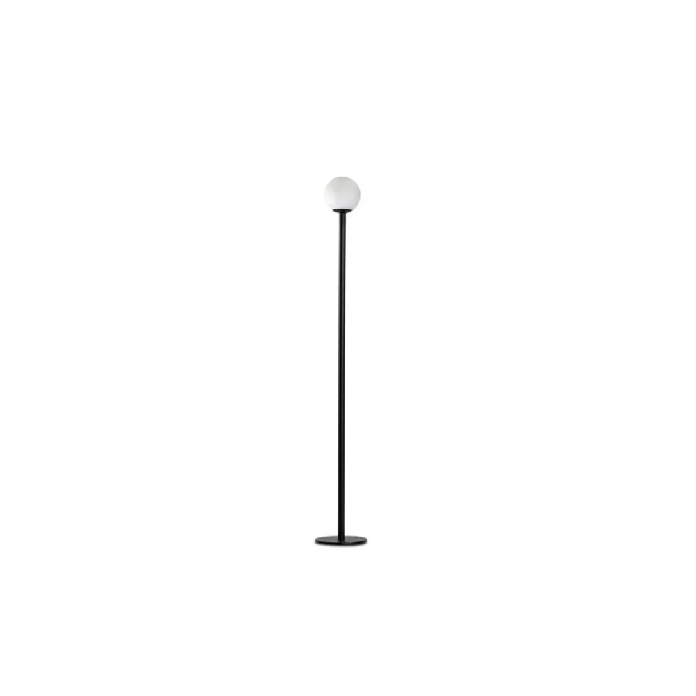 Sokkellamper ^ FARO BARCELONA LED-sokkellampe Cuca, sort, stål, IP65, højde 50 cm