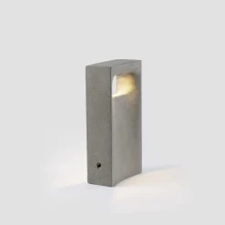 FARO BARCELONA Sokkellamper > LED-sokkellampe Glint, 2700K, 40 cm, grå, beton, IP55