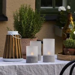 Dekorationsbelysning|Bordlamper ^ STAR TRADING LED solar bordlampe Catania lavet af birketræ