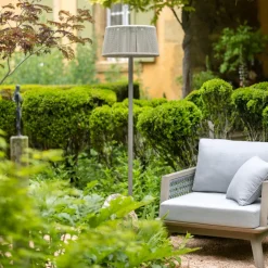 Les Jardins Solcellelamper > LED-solcellegulvlampe Rop&Strip, højdejusterbar, 500 lm