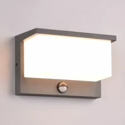 Væglampe Med Sensor ^ Trio Lighting LED udendørs væglampe Nestos, bevægelsessensor, IP54