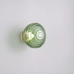 Reality Leuchten Væglamper > LED-væglampe Earl, messing/grøn, glas, Ø 15,5 cm