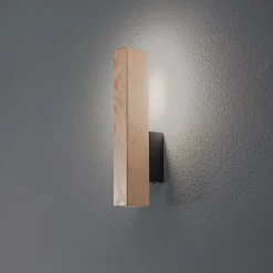 TK Lighting Væglamper > LED-væglampe i træ Teo, fyr, 31 cm, 3000 K