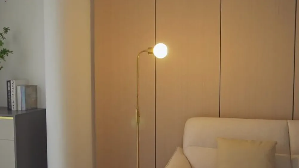 Gulvlamper|Gulvlamper ^ Lindby gulvlampe Elaina, messingfarvet, 162 cm, fleksibel, E14