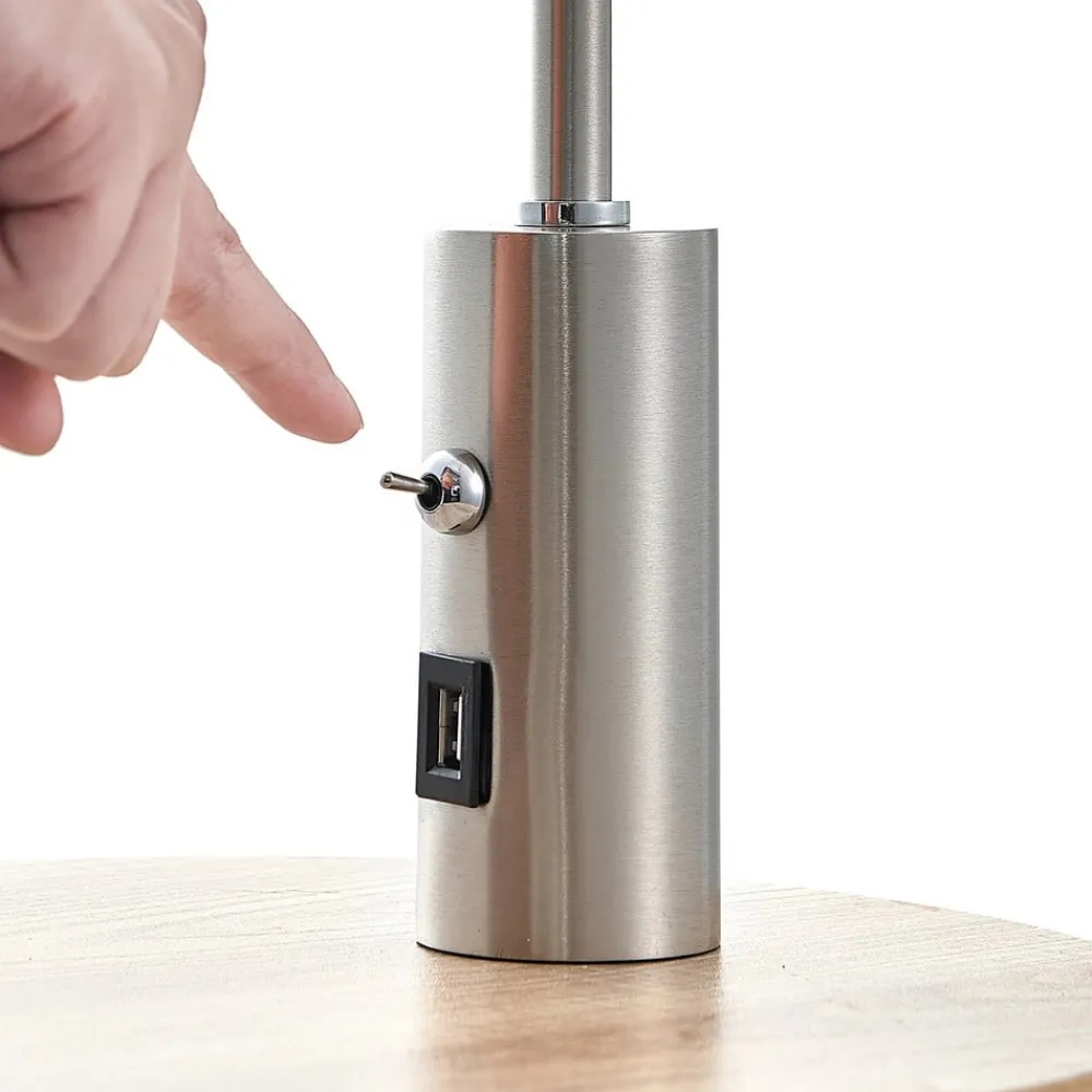 Gang|Pendellamper ^ Lindby gulvlampe Zinia, nikkelfarvet, hylde, USB-tilslutning