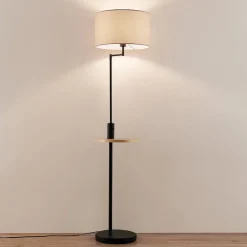 Gang|Gulvlamper ^ Lindby gulvlampe Zinia, sort, hylde, USB-tilslutning