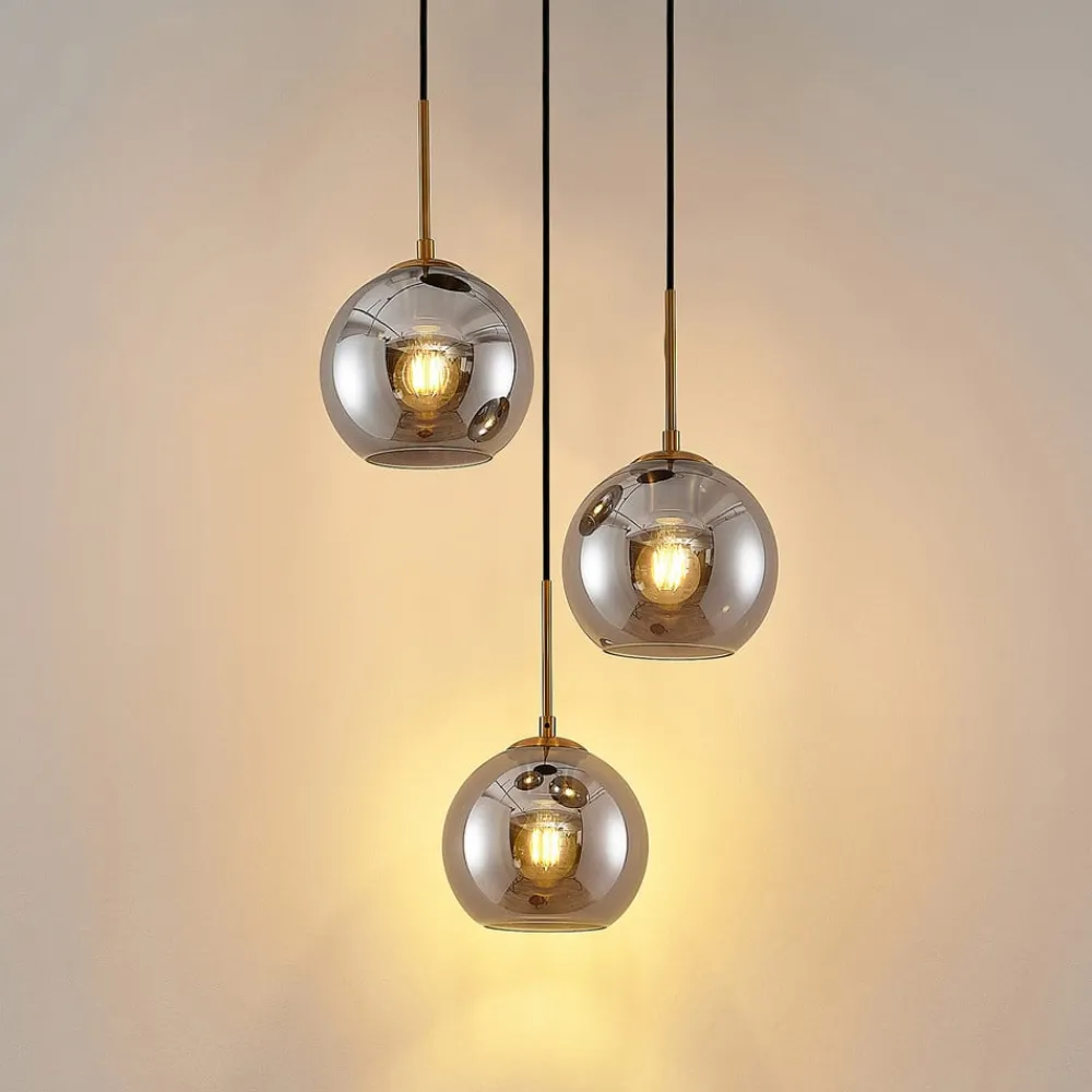 Pendellamper ^ Lindby hængelampe Jurian, 32 cm, 3 lyskilder, bronze, røg, glas