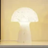 Lindby Bordlamper > Hubi bordlampe, hvid, glas, Ø 22 cm, svampeform