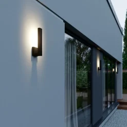 Lindby Terrassebelysning|Væglamper > Isadore udendørs LED-væglampe