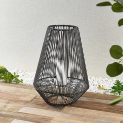 Lindby Dekorationsbelysning > Kaati LED solcellelygte, rattanlook, 37 cm