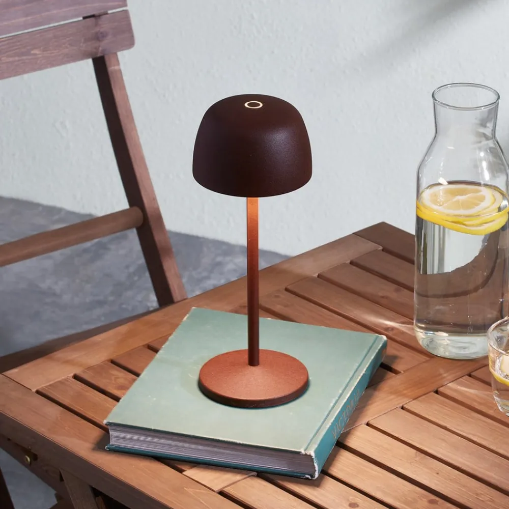 Lindby Dekorationsbelysning|Terrassebelysning > LED-bordlampe Arietty, brun, dæmpbar, IP65
