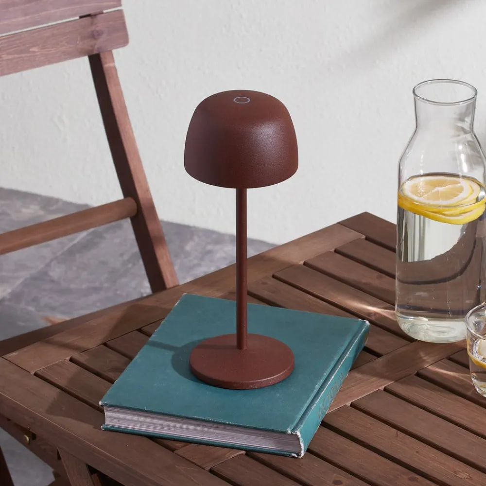 Lindby Dekorationsbelysning|Terrassebelysning > LED-bordlampe Arietty, brun, dæmpbar, IP65