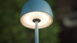 Dekorationsbelysning|Terrassebelysning ^ Lindby LED-bordlampe Arietty, blå, dæmpbar, IP65