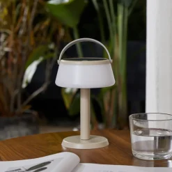 Solcellelamper ^ Lindby LED-bordlampe Mikkel, beige, dæmpbar, 7 cm