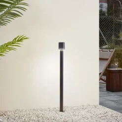 Lindby Gadebelysning > LED-gadelampe Amila, sort, aluminium, IP54