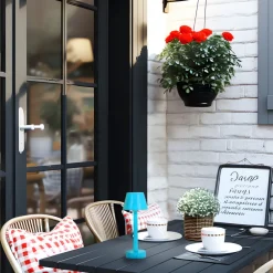 Lindby Dekorationsbelysning|Terrassebelysning > LED genopladelig lampe Gaja, blå, USB, IP44, RGBW, dæmpbar