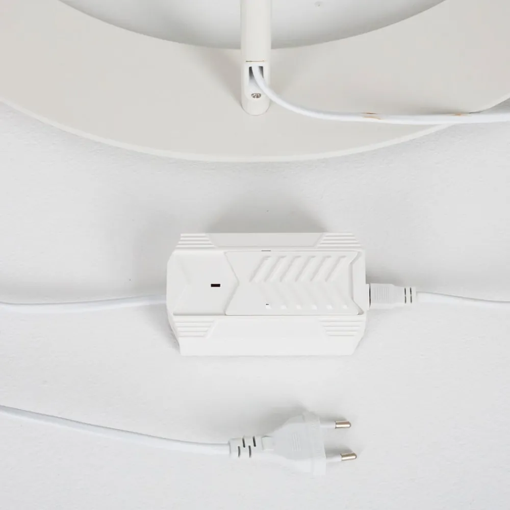 Lindby Gulvlamper|Gulvlamper > LED-gulvlampe Danua, hvid, metal, højde 200 cm