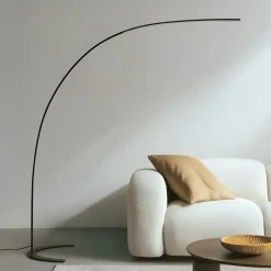 Lindby Arbejdsrum/Kontor|Pendellamper > LED-gulvlampe Danua, sort, metal, højde 200 cm