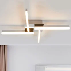 Loftlamper ^ Lindby LED-loftlampe Patrik, 59 cm, 4 lyskilder, krom, IP44