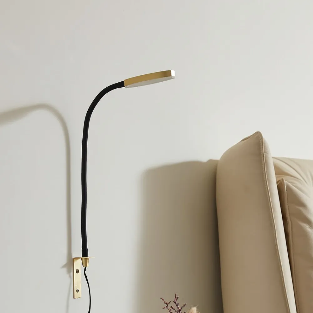 Væglamper|Væglamper ^ Lindby LED-læselampe Flexola, guld, rund, metal, stik