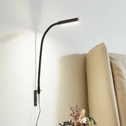 Lindby Væglamper|Væglamper > LED-læselampe Flexola, sort, kantet, stik