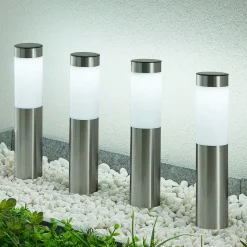 Lindby Solcellelamper|Sokkellamper > LED-sokkellampe, sæt med 4, jordspyd, 31 cm, IP44