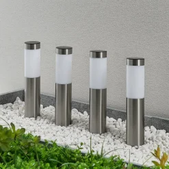Lindby Solcellelamper|Sokkellamper > LED-sokkellampe, sæt med 4, jordspyd, 31 cm, IP44