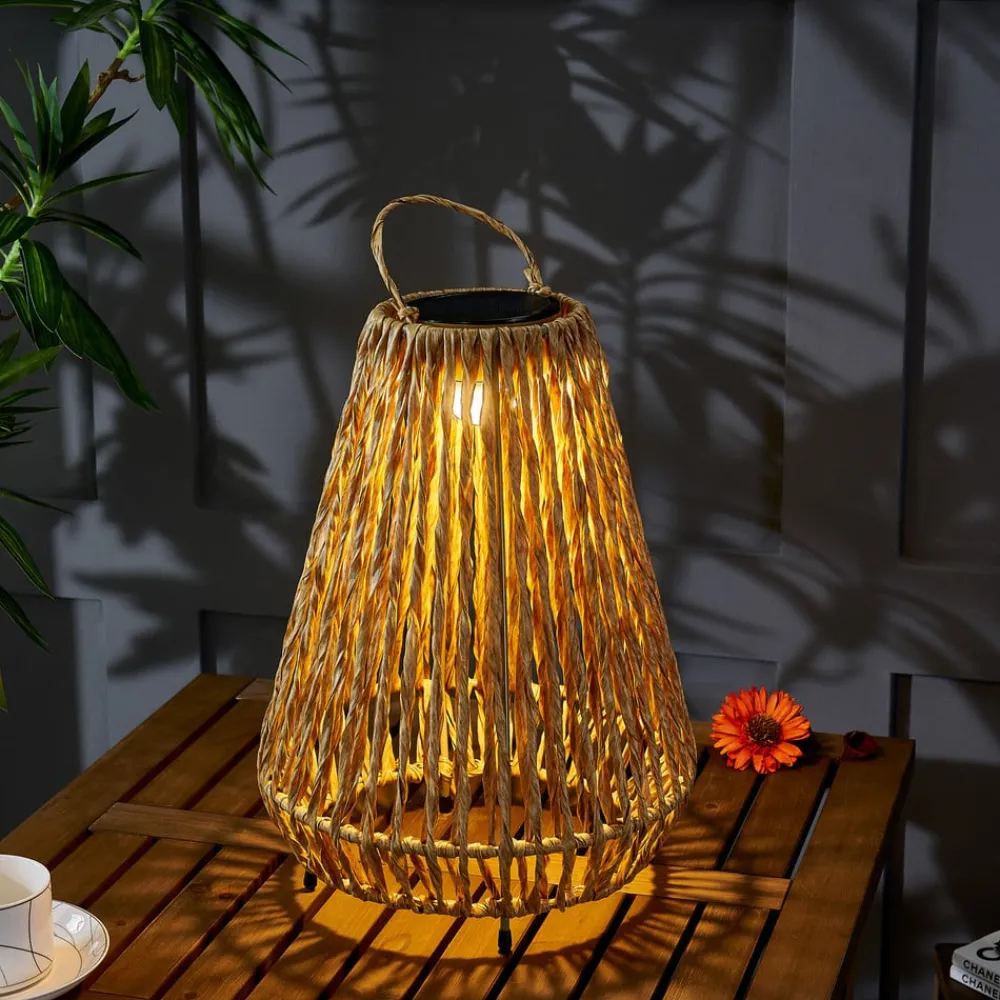Lindby Dekorationsbelysning|Solcellelamper > LED-solcellelampe Amaria, rattan, lys, Ø 27 cm
