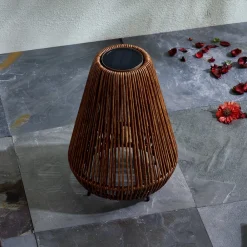 Dekorationsbelysning|Solcellelamper ^ Lindby LED-solcellelampe Amaria, rattan, mørk, Ø 27 cm