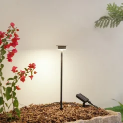 Lindby Dekorationsbelysning|Solcellelamper > LED-solcellelampe Lyris, sort, aluminium, 3.000 K