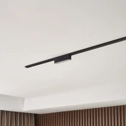Skinnesystem ^ Lindby LED-strip 48 V Lumaro, sort,5W,plast,dæmpbar