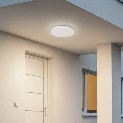 Terrassebelysning|Udendørs Loftlamper ^ Lindby LED udendørs loftslampe Kirkola, 4000 K, Ø 34 cm, hvid