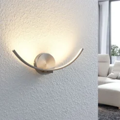 Væglamper|Væglamper ^ Lindby LED-væglampe Iven, bredde 34 cm, nikkel, 3.000 K