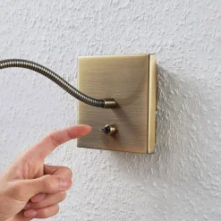 Lindby Væglamper|Væglamper > LED-væglampe Mayar, messing, metal, læselampe, 11cm