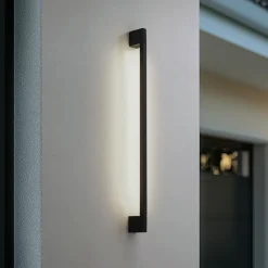 Lindby Terrassebelysning|Væglamper > LED-væglampe Neano, 90 cm, sort, metal, IP54