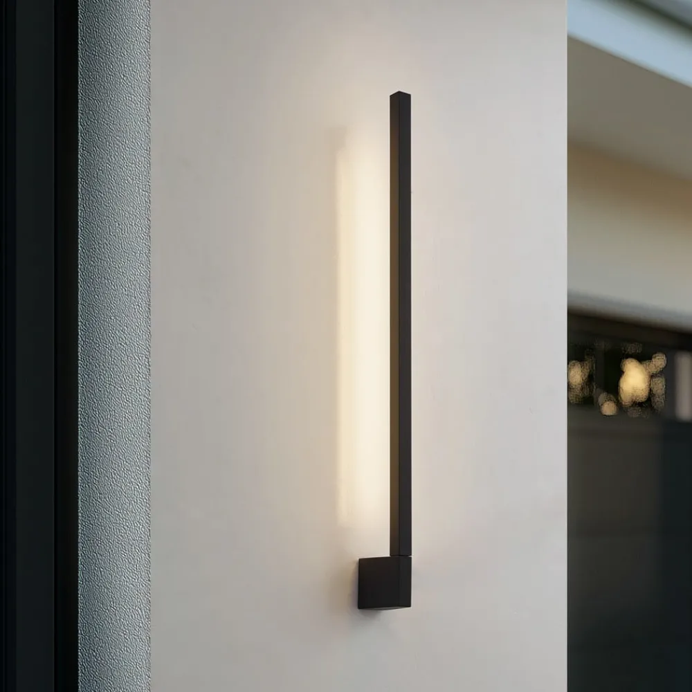 Lindby Terrassebelysning|Væglamper > LED-væglampe Neano, 80 cm, sort, metal, IP54