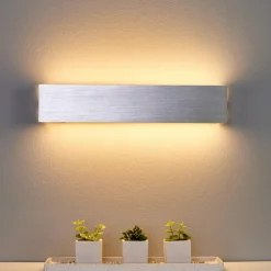 Lindby Væglamper|Væglamper > LED-væglampe Ranik, 40 cm, aluminiumsfarvet, metal