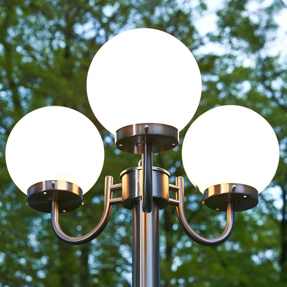 Lindby Lygtepæle > Samuel udendørslampe, 218 cm, 3 lyskilder, kugle, E27, IP44