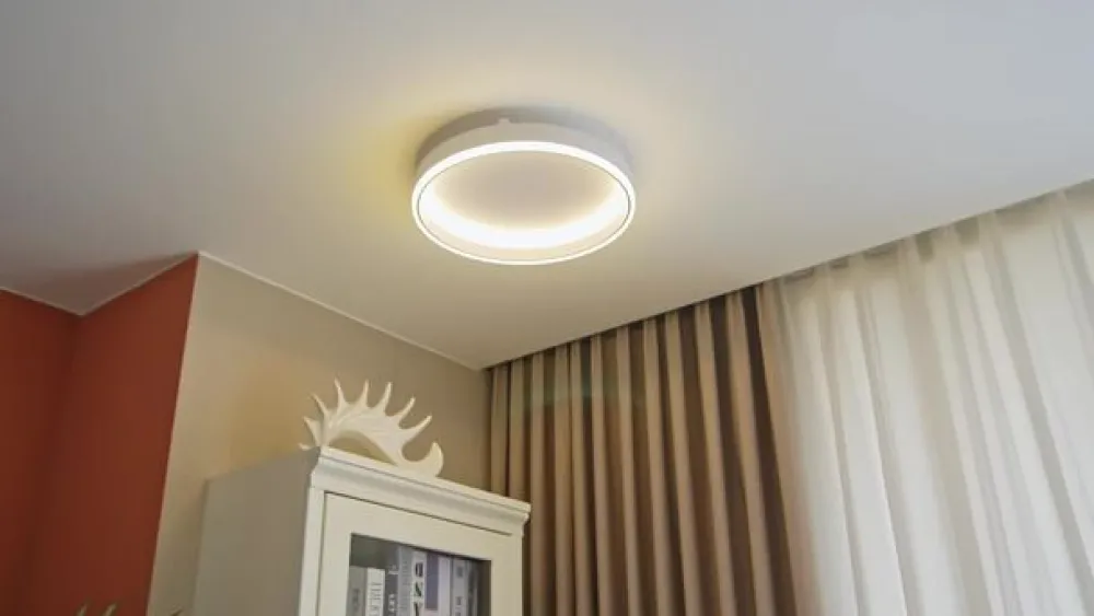 Gang|Loftlamper ^ Lindby Smart LED-loftslampe Yasmen, hvid, metal, CCT, Tuya