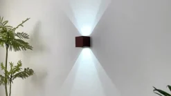 Lindby Terrassebelysning|Væglamper > Smart LED udendørs væglampe Dara rust kantet CCT RGB Tuya