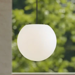Lindby Udendørs Pendellamper > udendørs hængelampe Alea, hvid, plast, Ø 38 cm