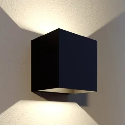 Lindby Væglamper > udendørs LED-væglampe Glyn, sort, metal, 12 cm, IP44