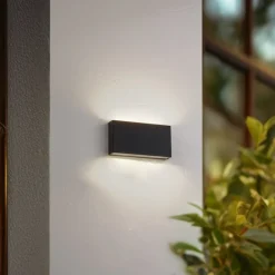 Væglamper ^ Lindby udendørs LED-væglampe Jarte, sort, metal, 17 cm, IP54